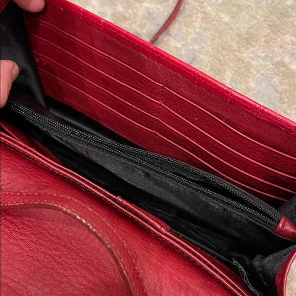 Brighton 
 red beautiful bag - Picture 11 of 15